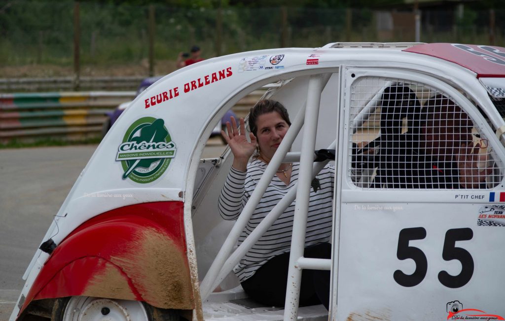 Baptêmes 2cv cross Deuchie 2024 circuit Bourges-Allogny photographe De la lumière aux yeux