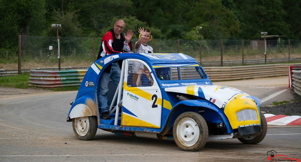 Baptêmes 2cv cross Deuchie 2024 circuit Bourges-Allogny photographe De la lumière aux yeux