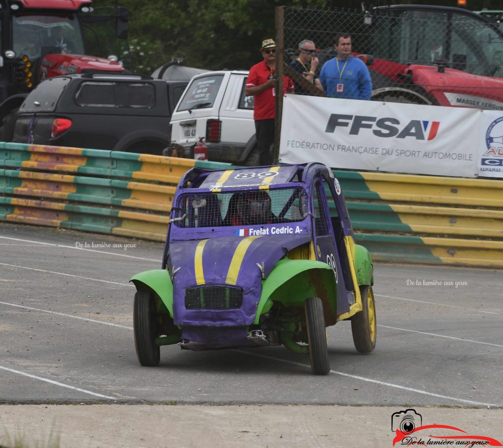 Fol'Car et 2cv Cross au circuit de Bourges Allogny 8 et 9 juin 2024 photographe De la lumière aux yeux