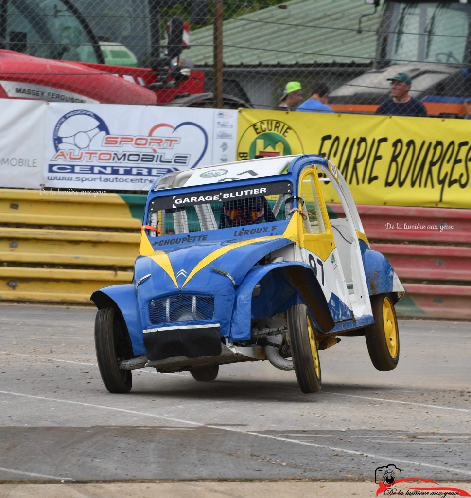 Fol'Car et 2cv Cross au circuit de Bourges Allogny 8 et 9 juin 2024 photographe De la lumière aux yeux