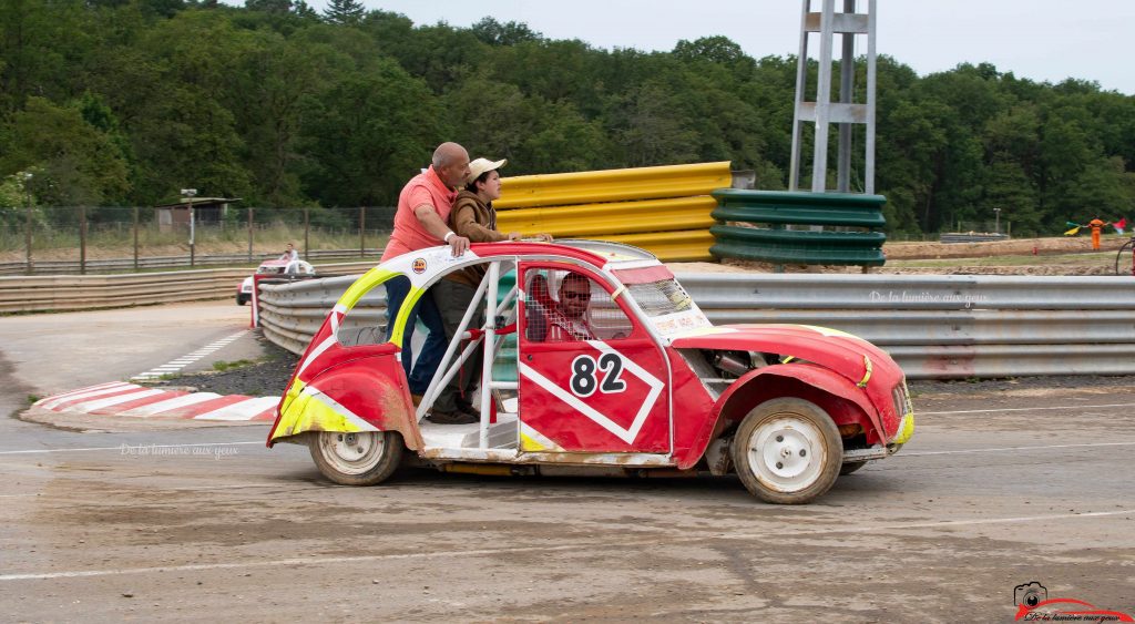 Baptêmes 2cv cross Deuchie 2024 circuit Bourges-Allogny photographe De la lumière aux yeux