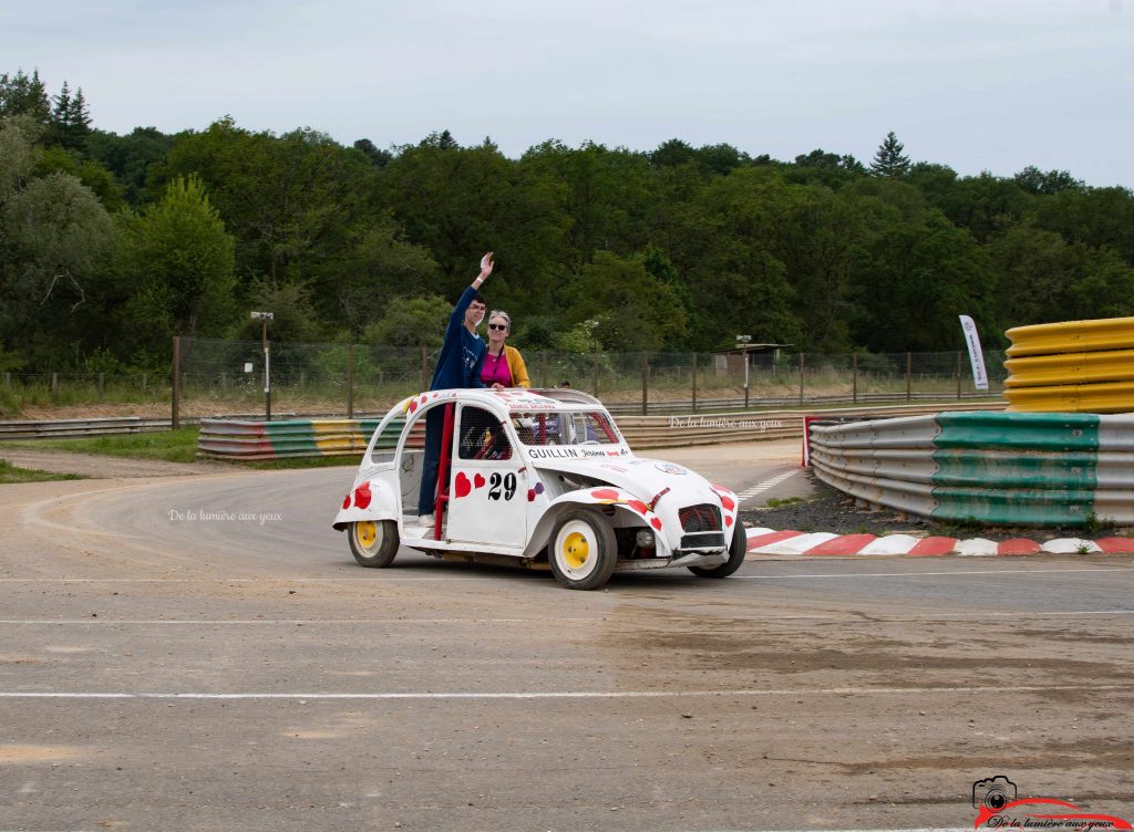 Baptêmes 2cv cross Deuchie 2024 circuit Bourges-Allogny photographe De la lumière aux yeux