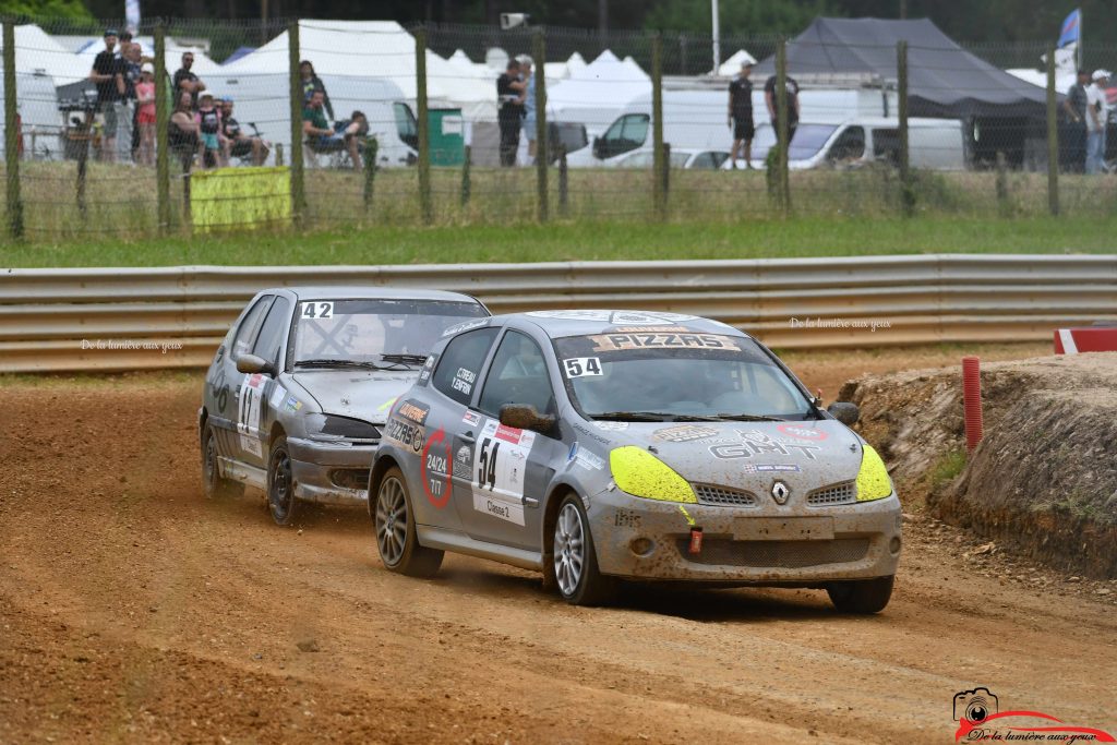 Fol'Car et 2cv Cross au circuit de Bourges Allogny 8 et 9 juin 2024 photographe De la lumière aux yeux