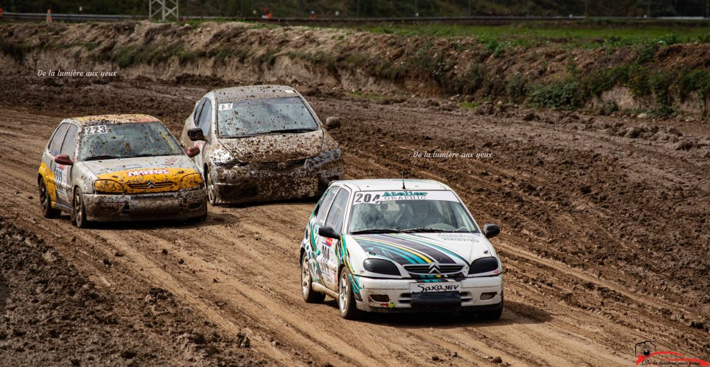 Fol'Car et 2CV Cross circuit Sougy 2024 photographe De la lumière aux yeux