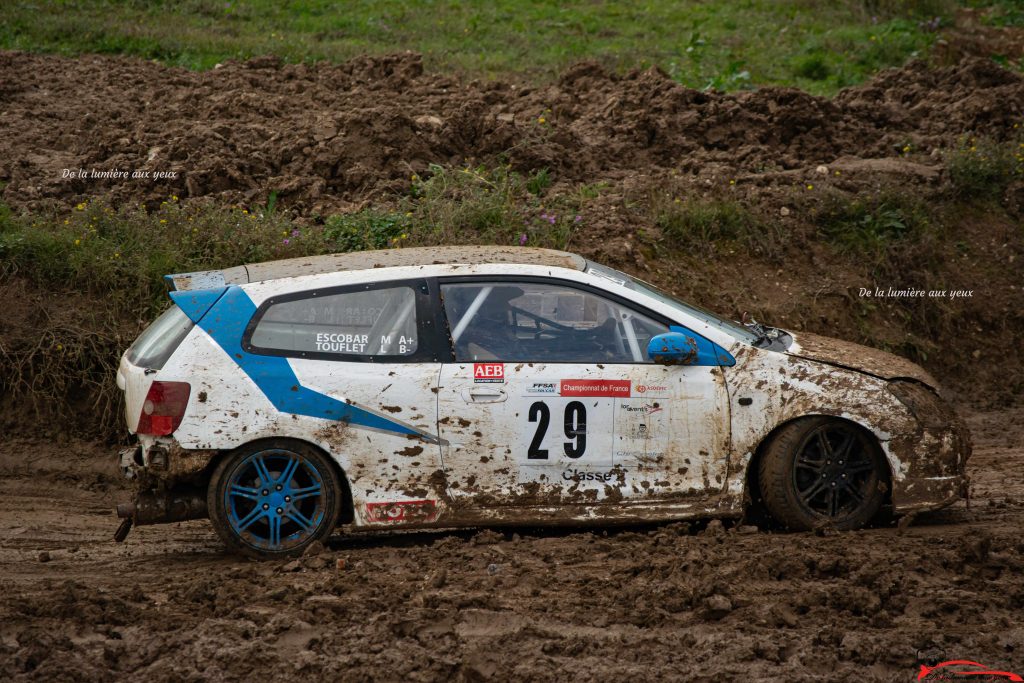 Fol'Car et 2CV Cross circuit Sougy 2024 photographe De la lumière aux yeux