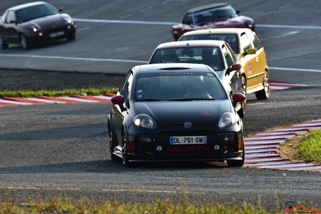 Italian Meeting 2024 à l'autodrome de Linas-Montlhéry photographe De la lumière aux yeux