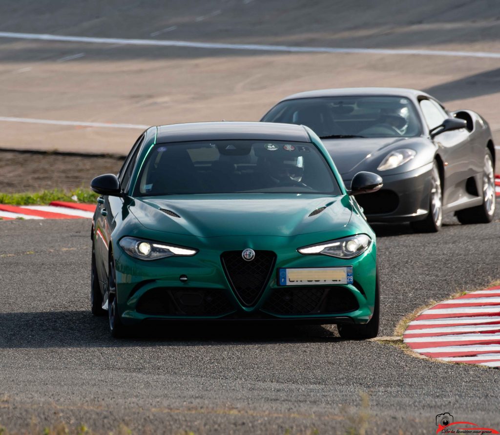 Italian Meeting 2024 à l'autodrome de Linas-Montlhéry photographe De la lumière aux yeux