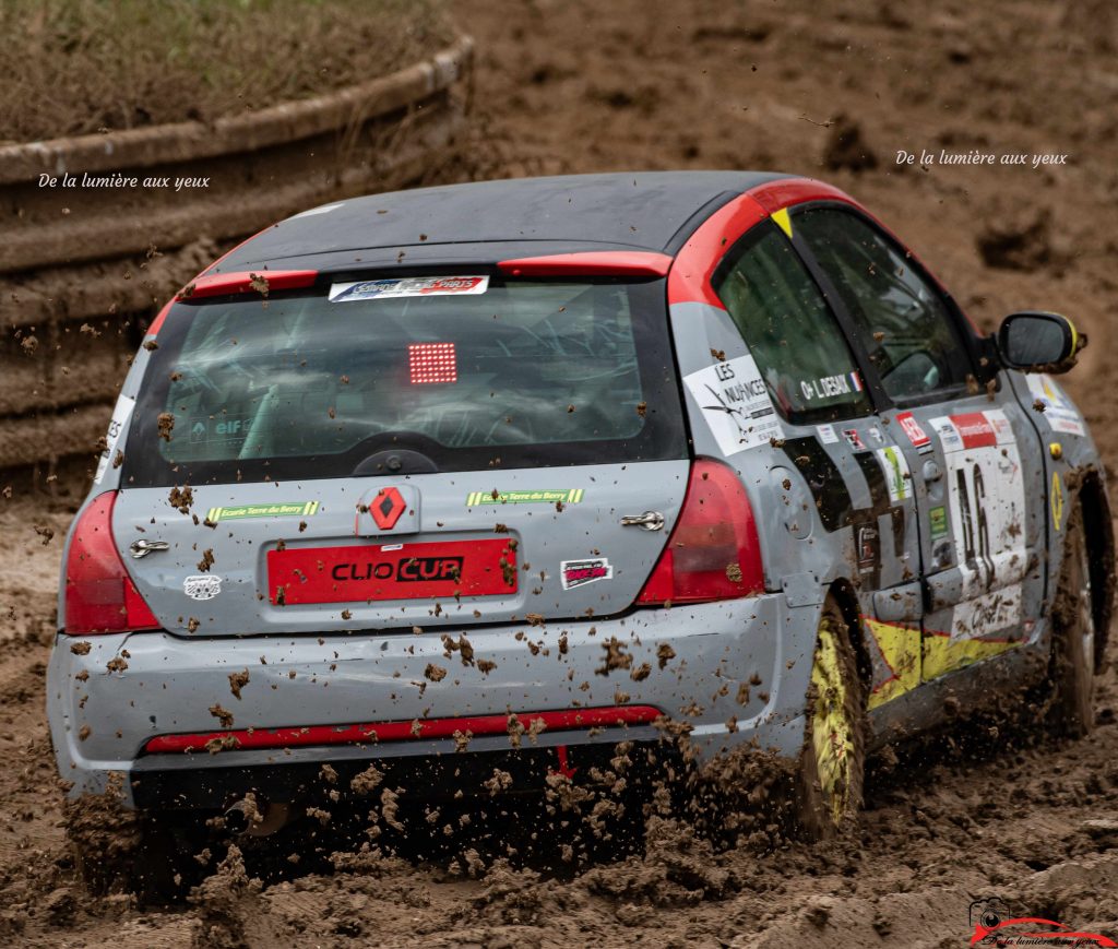 Fol'Car et 2CV Cross circuit Sougy 2024 photographe De la lumière aux yeux